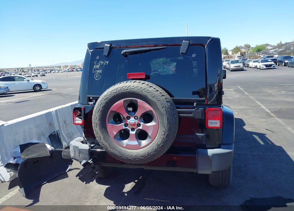2018 JEEP WRANGLER JK UNLIMITED SAHARA VIN: 1C4BJWEG1JL903126