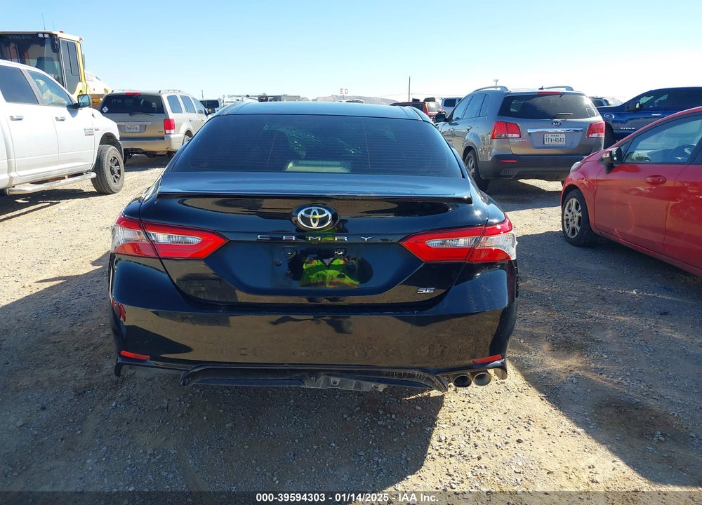 2018 TOYOTA CAMRY VIN: JTNB11HK7J3007461
