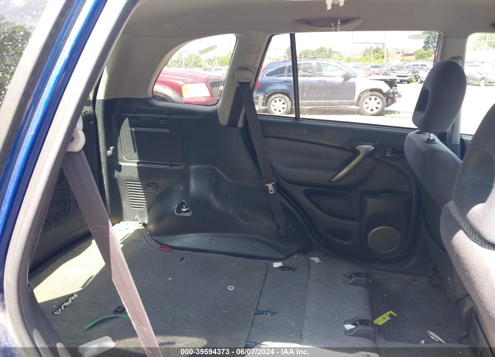 2004 TOYOTA RAV4 VIN: JTEHD20V140026820