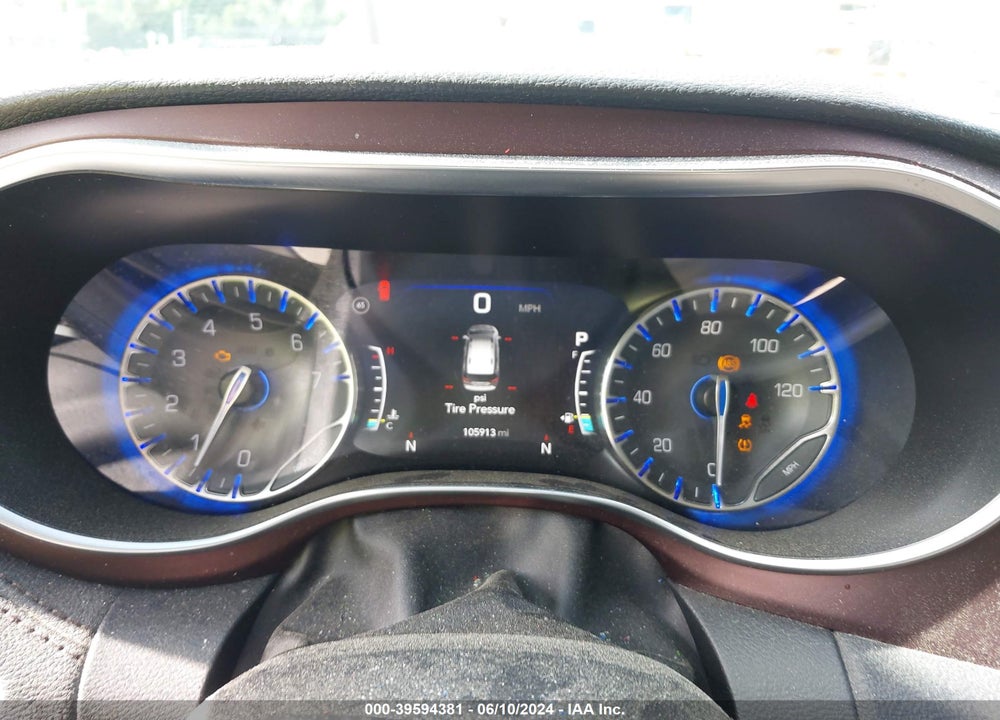 2017 CHRYSLER PACIFICA LIMITED VIN: 2C4RC1GG4HR610945