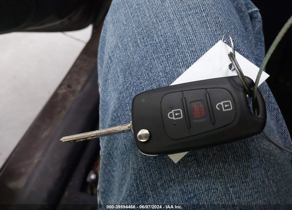 2013 KIA RIO VIN: KNADN5A30D6245311