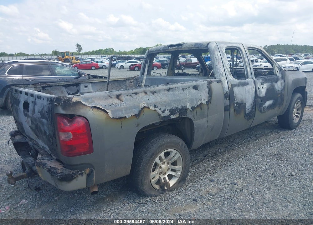 2013 CHEVROLET SILVERADO 1500 WORK TRUCK VIN: 1GCRKPE7XDZ341407