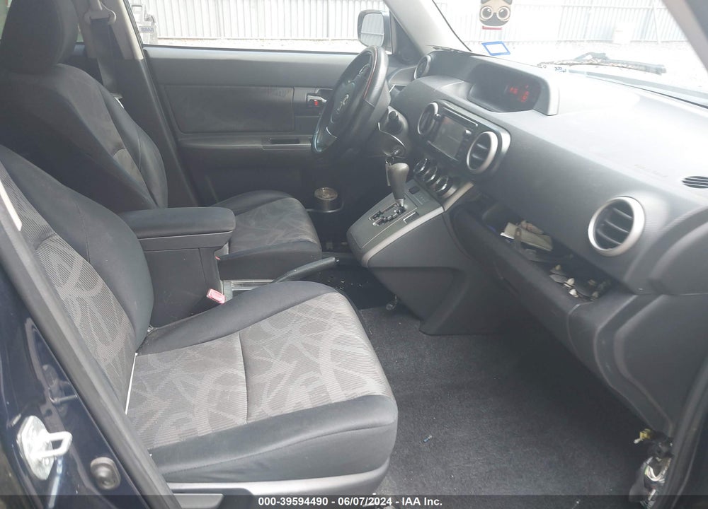 2013 SCION XB VIN: JTLZE4FE0DJ038478
