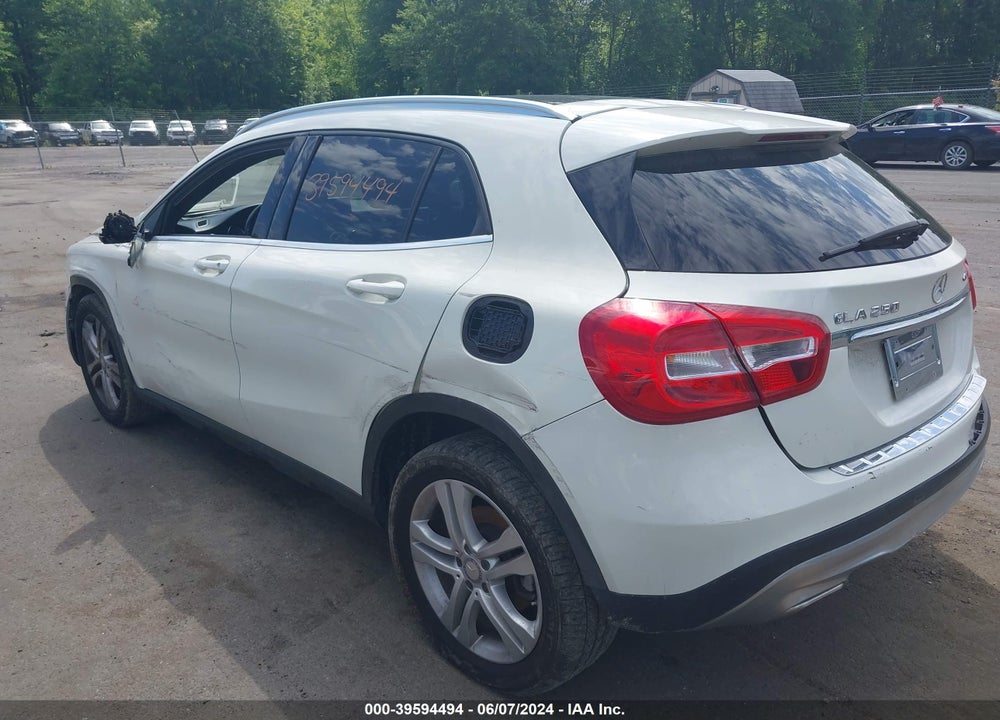 2016 MERCEDES-BENZ GLA 250 4MATIC VIN: WDCTG4GB1GJ236632
