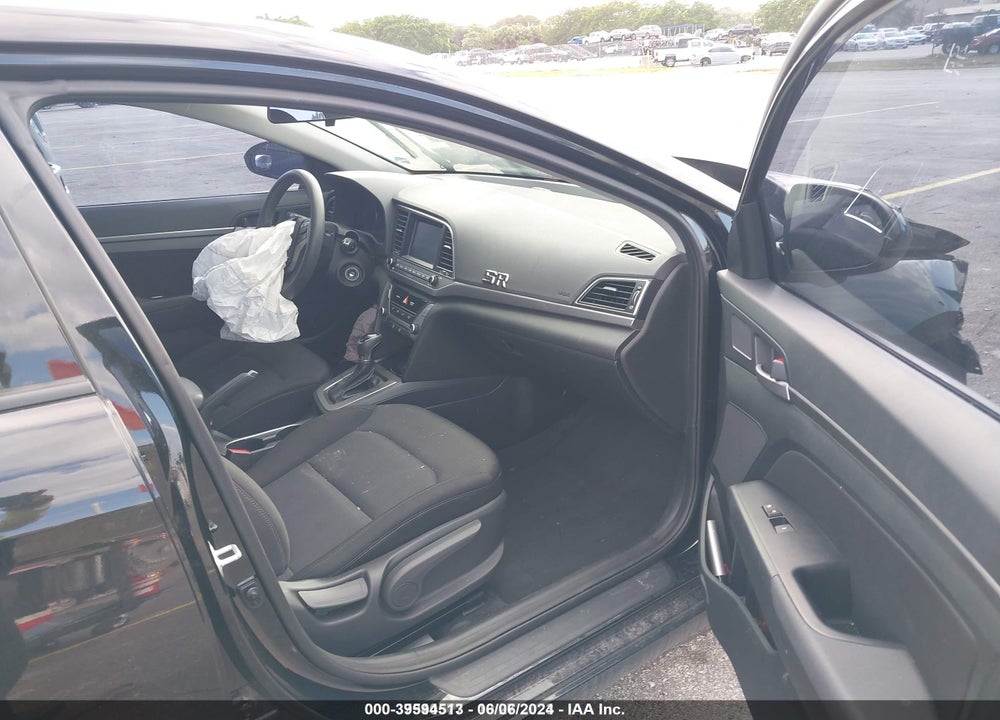 2018 HYUNDAI ELANTRA SEL VIN: 5NPD84LF3JH345349