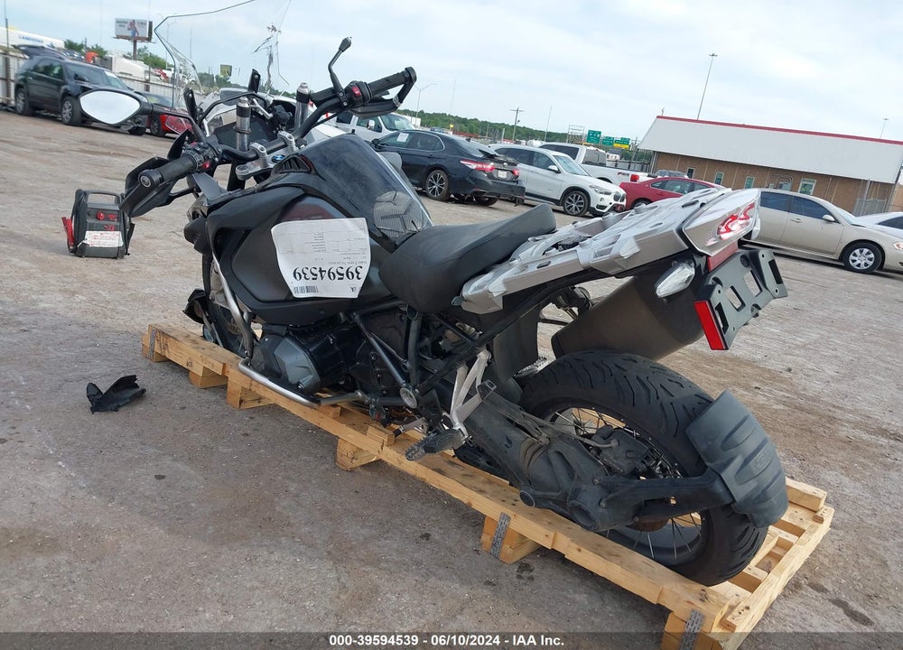 2022 BMW R 1250 GS ADVENTURE VIN: WB10M1302N6G04417