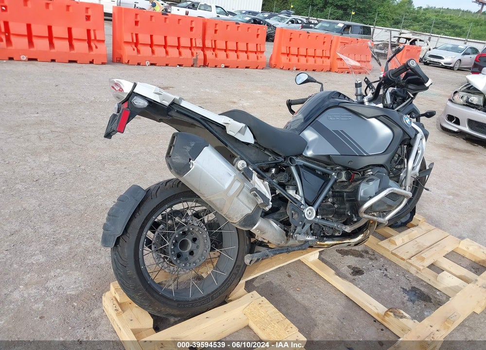 2022 BMW R 1250 GS ADVENTURE VIN: WB10M1302N6G04417