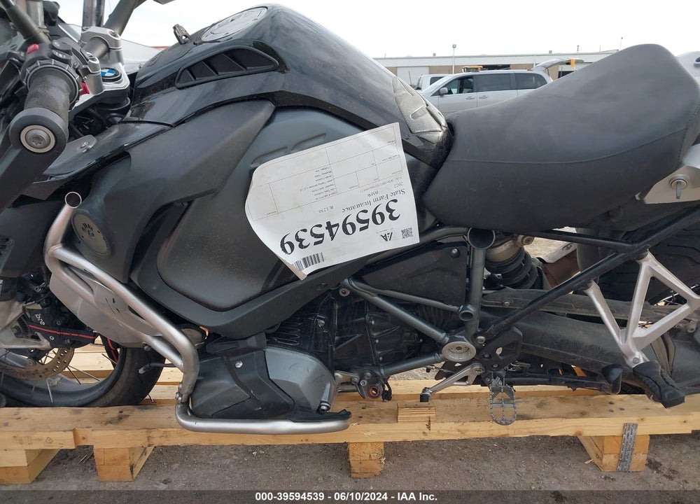 2022 BMW R 1250 GS ADVENTURE VIN: WB10M1302N6G04417