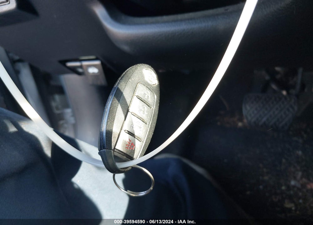2018 NISSAN SENTRA SV VIN: 3N1AB7AP2JL636087
