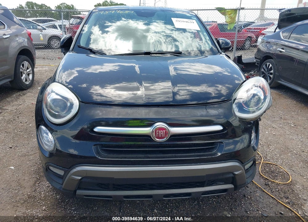 2016 FIAT 500X TREKKING PLUS VIN: ZFBCFXET4GP416628