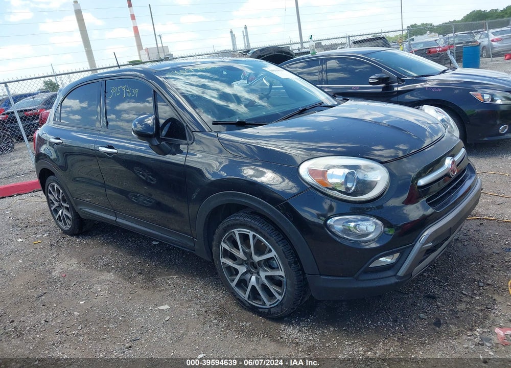 2016 FIAT 500X TREKKING PLUS VIN: ZFBCFXET4GP416628