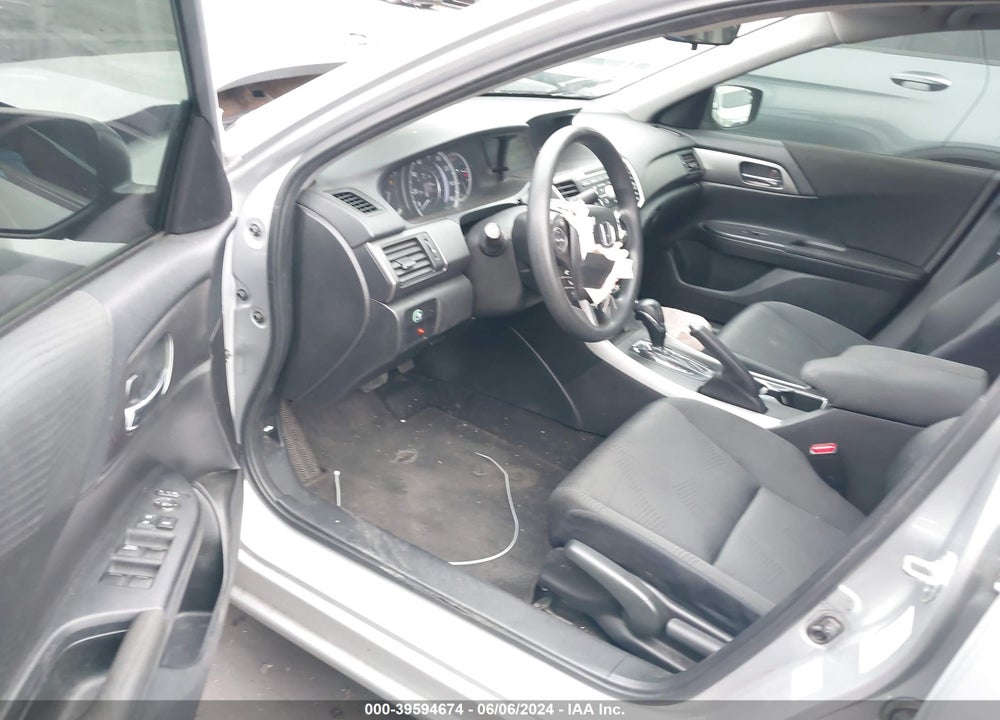 2015 HONDA ACCORD LX VIN: 1HGCR2F3XFA160990