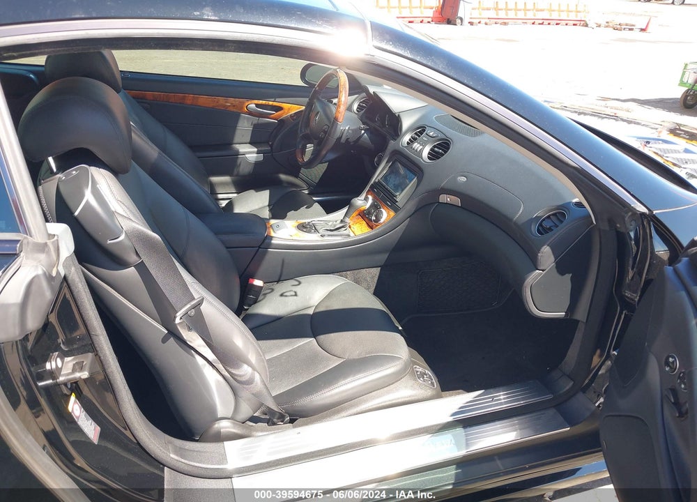 2008 MERCEDES-BENZ SL 550 VIN: WDBSK71F58F142110