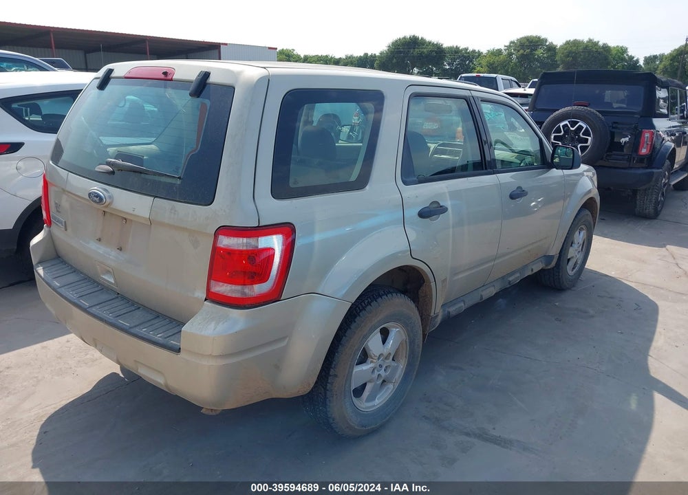 2012 FORD ESCAPE XLS VIN: 1FMCU0C72CKC06547