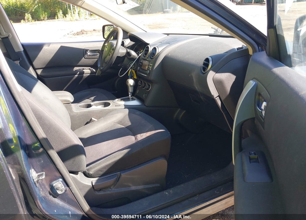 2015 NISSAN ROGUE SELECT S VIN: JN8AS5MV4FW750495