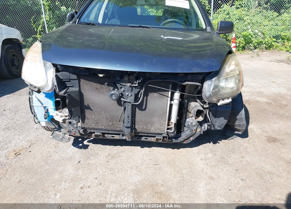 2015 NISSAN ROGUE SELECT S VIN: JN8AS5MV4FW750495