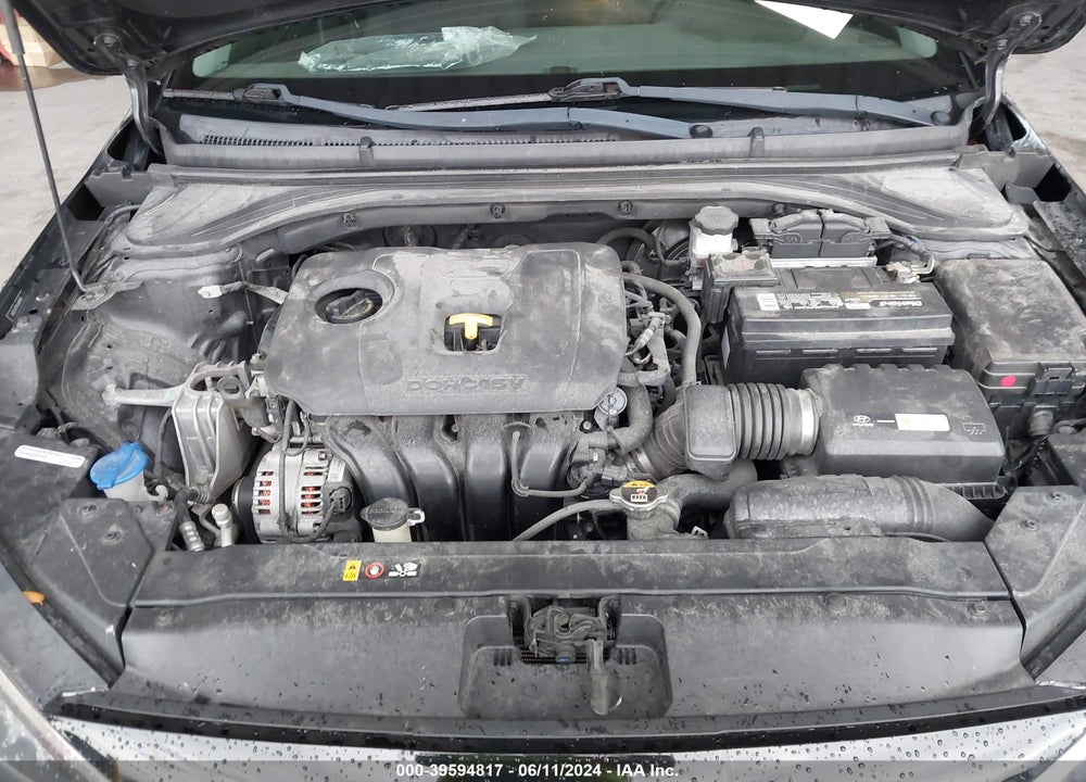 2019 HYUNDAI ELANTRA SE VIN: 5NPD74LF9KH494417