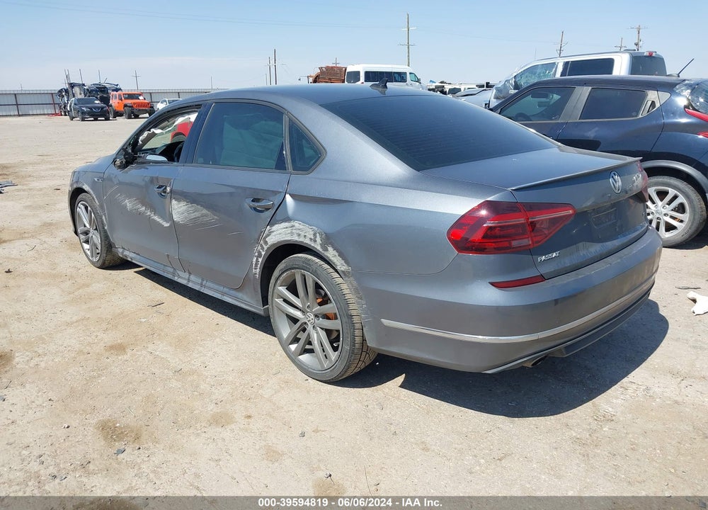 2018 VOLKSWAGEN PASSAT 2.0T R-LINE/2.0T S VIN: 1VWAA7A33JC022798