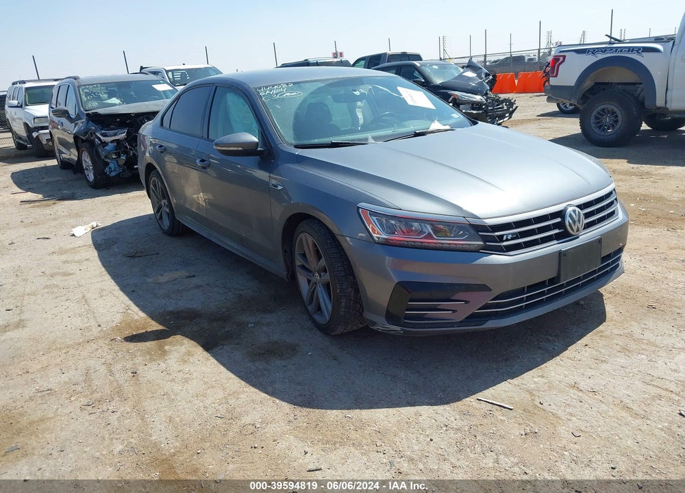 2018 VOLKSWAGEN PASSAT 2.0T R-LINE/2.0T S VIN: 1VWAA7A33JC022798