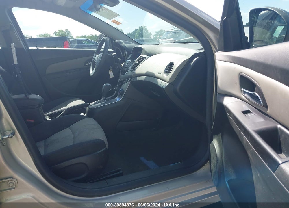 2014 CHEVROLET CRUZE LS AUTO VIN: 1G1PA5SH6E7405119