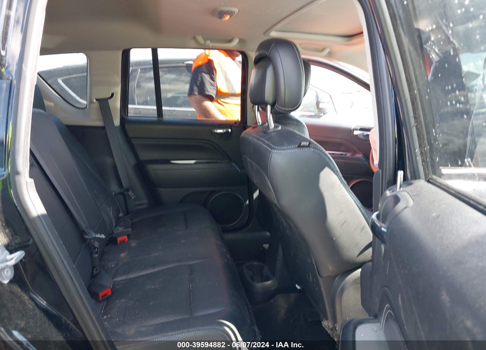 2014 JEEP COMPASS HIGH ALTITUDE VIN: 1C4NJCEA5ED681830