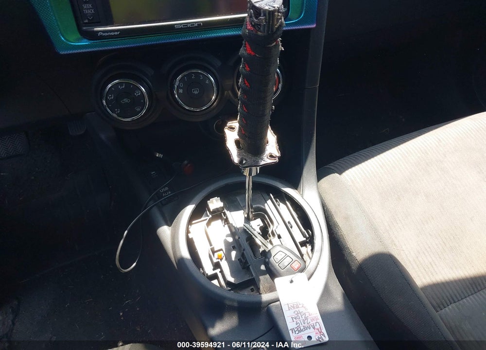 2015 SCION TC VIN: JTKJF5C78F3093116