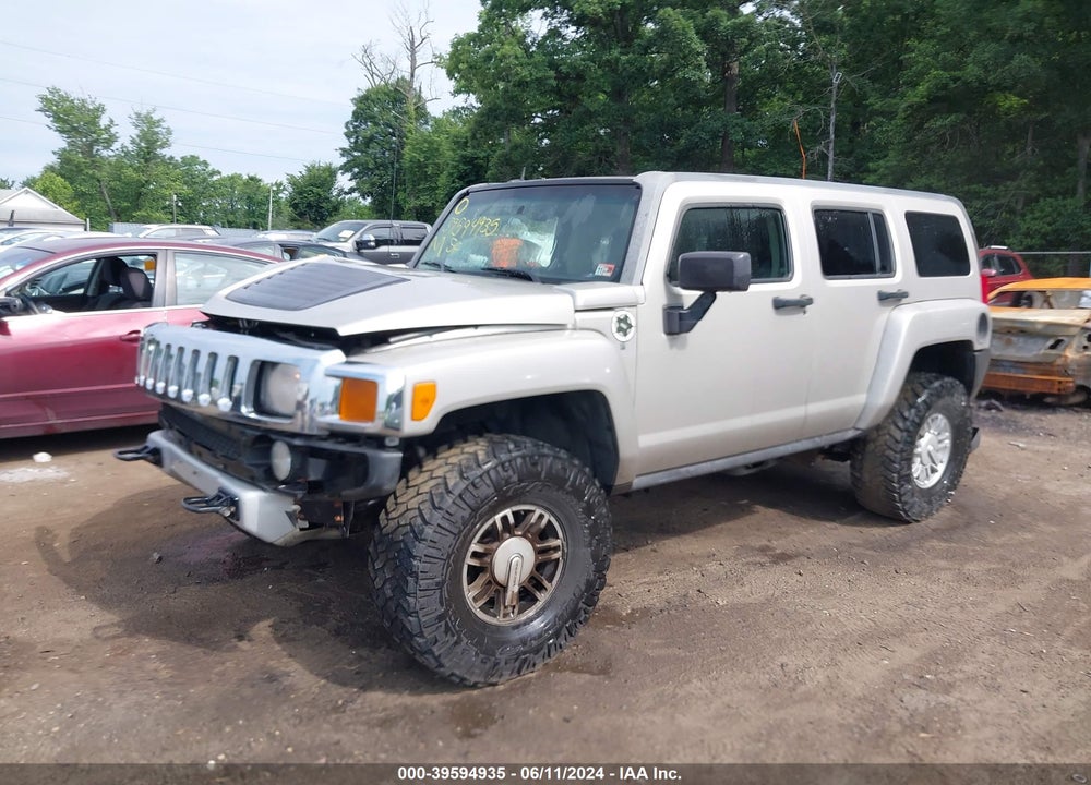 2008 HUMMER H3 SUV VIN: 5GTEN13E388196932