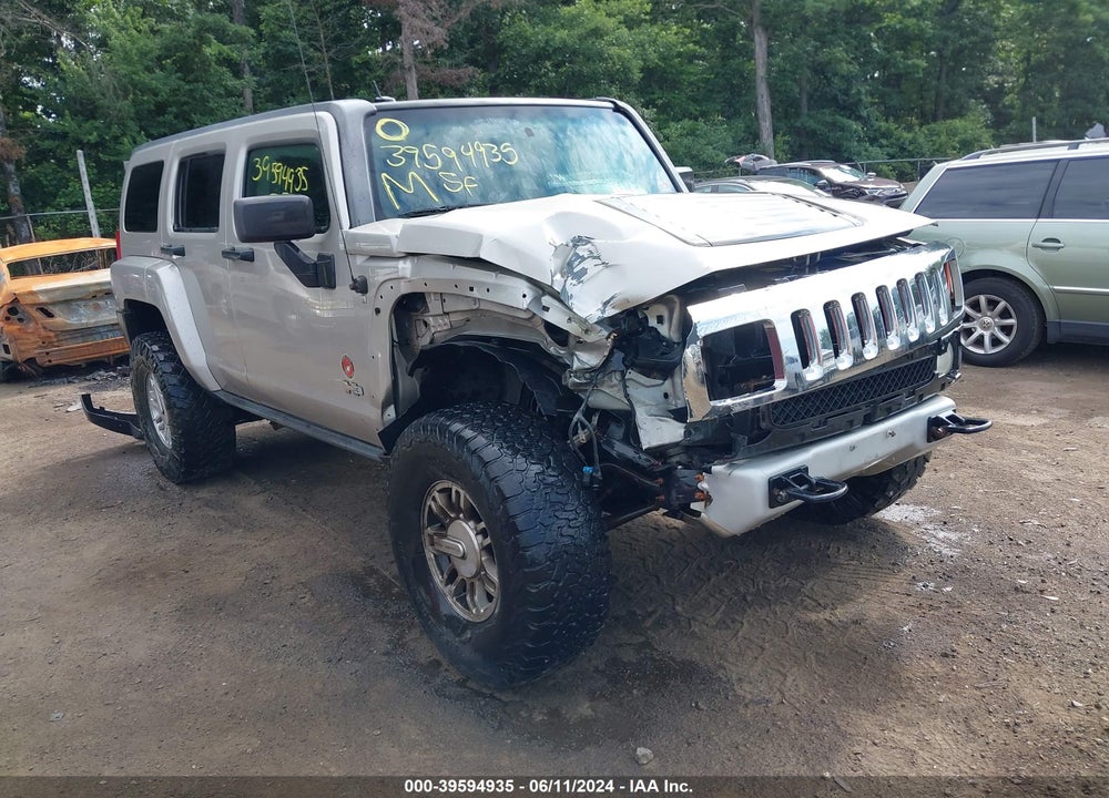 2008 HUMMER H3 SUV VIN: 5GTEN13E388196932