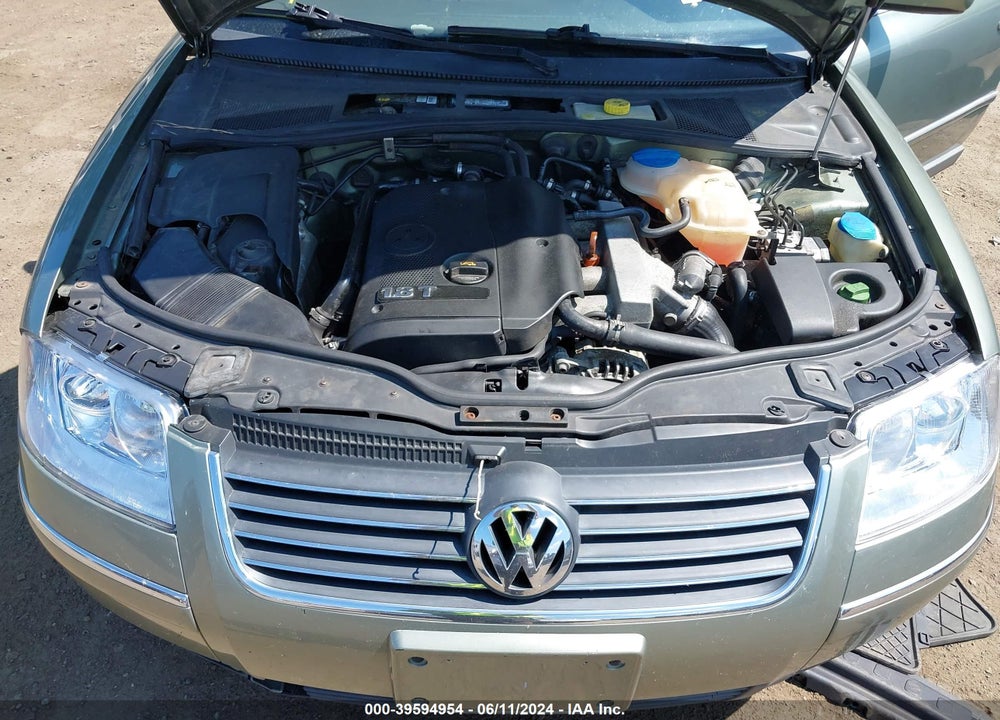 2004 VOLKSWAGEN PASSAT GLS VIN: WVWVD63B04E120903