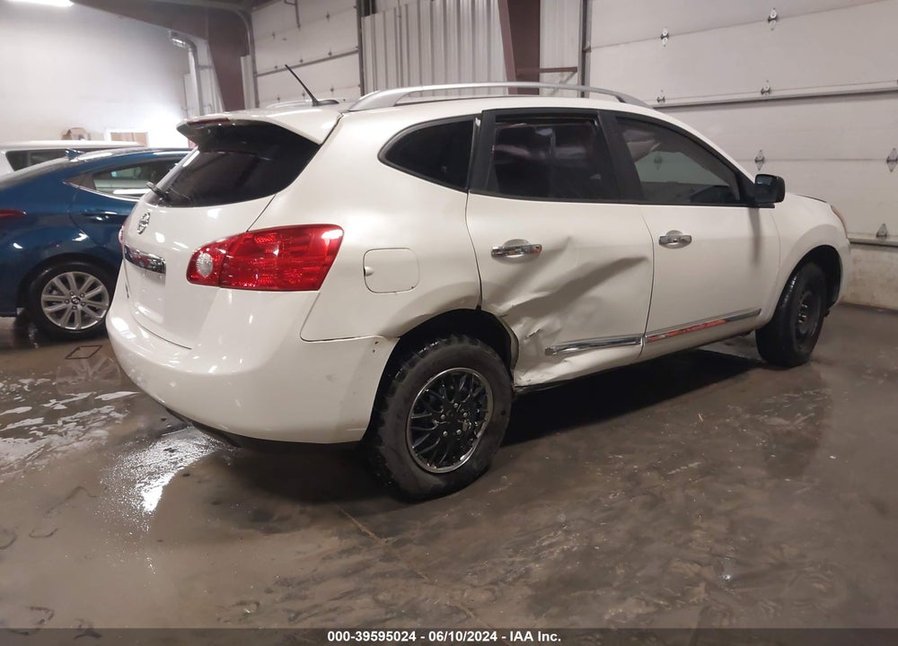 2015 NISSAN ROGUE SELECT S VIN: JN8AS5MT3FW154292