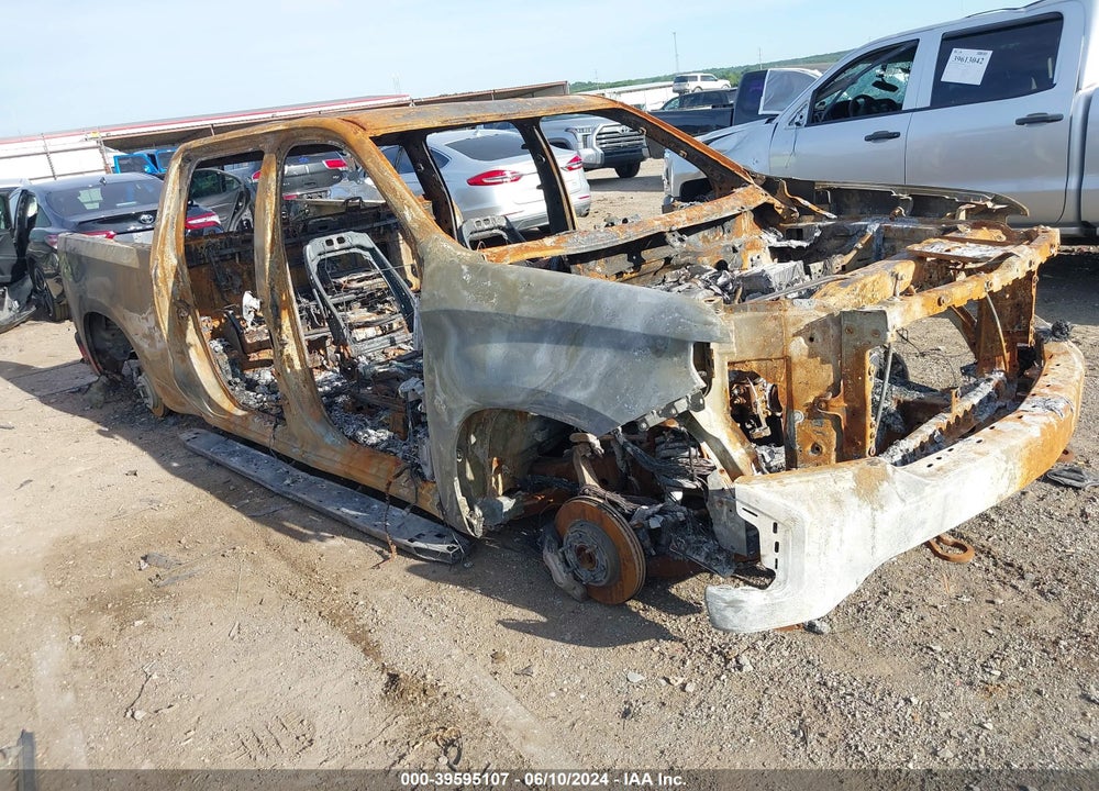 2021 CHEVROLET SILVERADO 1500 4WD SHORT BED RST VIN: 1GCUYEET4MZ350520