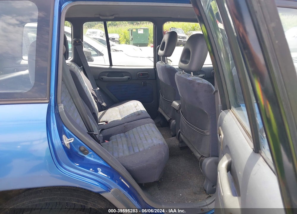 1997 TOYOTA RAV4 VIN: JT3HP10V0V0121994