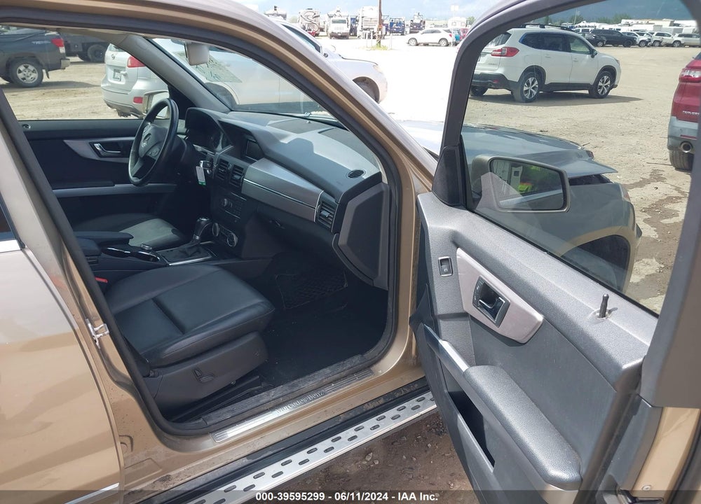 2010 MERCEDES-BENZ GLK 350 4MATIC VIN: WDCGG8HB1AF317468