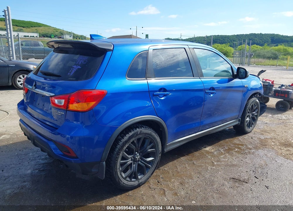 2018 MITSUBISHI OUTLANDER SPORT 2.0 LE VIN: JA4AR3AU7JU004550