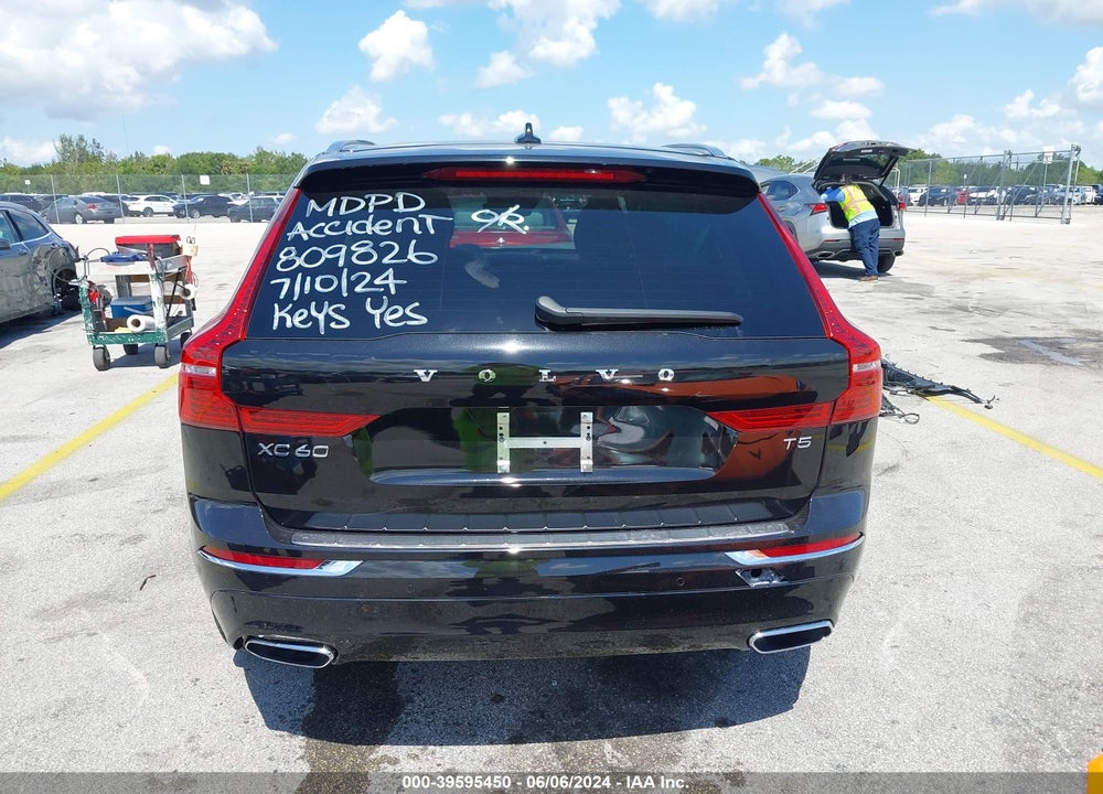 2021 VOLVO XC60 T5 INSCRIPTION VIN: YV4102DL4M1809826