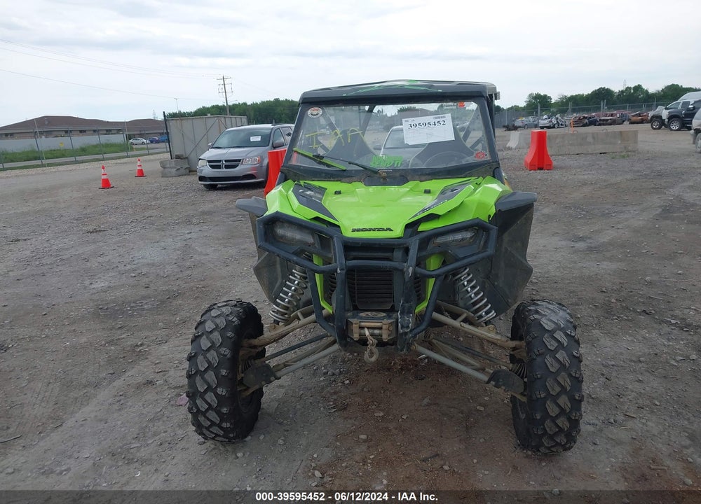 2019 HONDA SXS1000 S2R VIN: 1HFVE0543K4003706