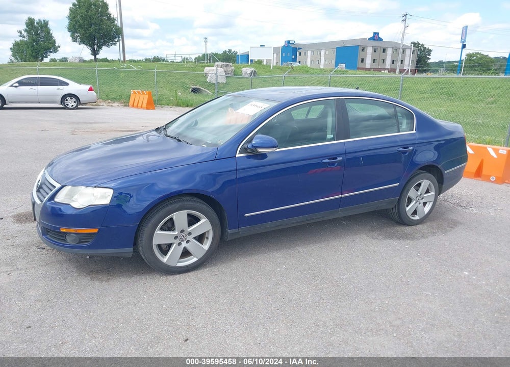2009 VOLKSWAGEN PASSAT KOMFORT VIN: WVWJK73C19P031632