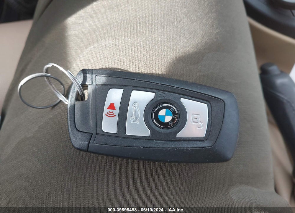 2018 BMW 320I VIN: WBA8E1G59JNU91407