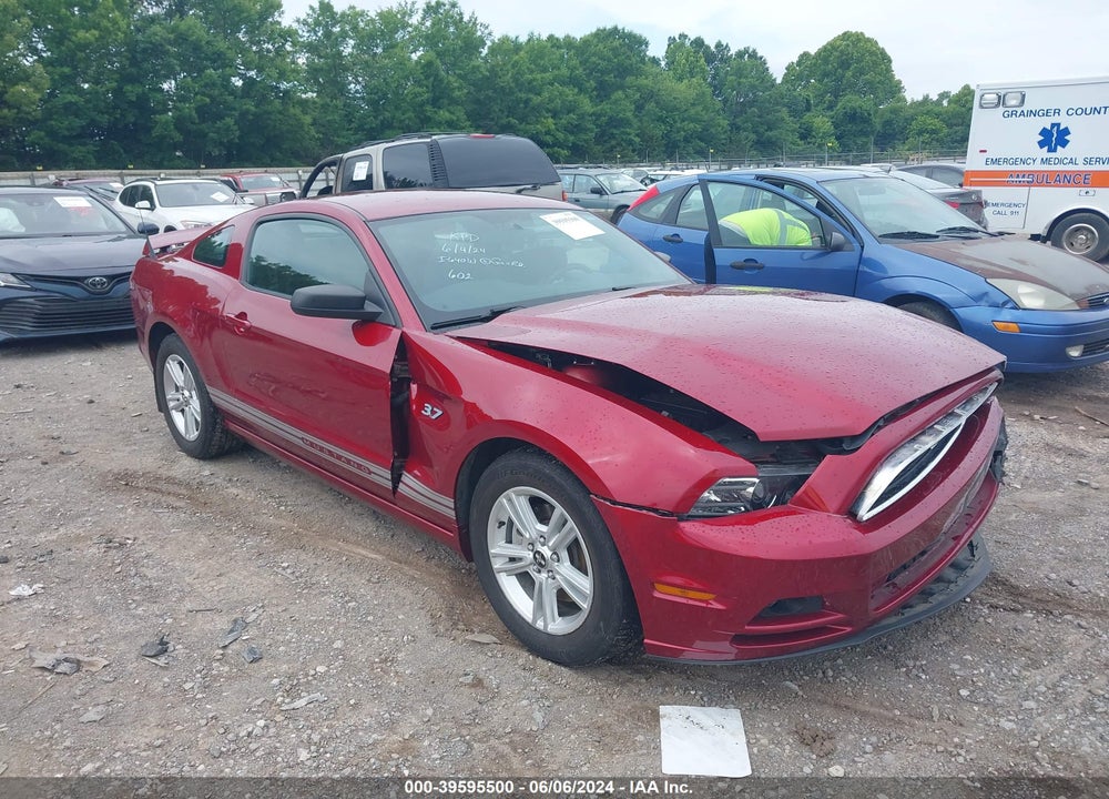 2014 FORD MUSTANG V6 VIN: 1ZVBP8AM2E5203841
