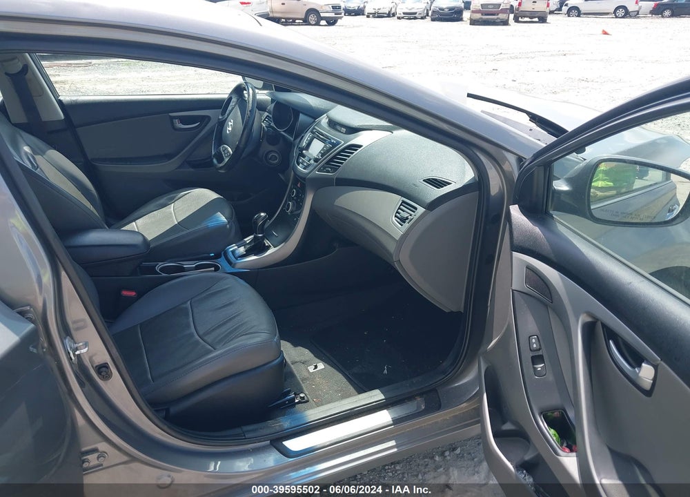 2014 HYUNDAI ELANTRA LIMITED VIN: 5NPDH4AE6EH500184