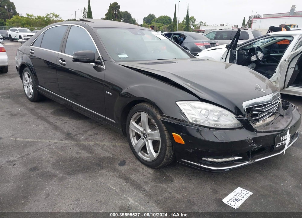 2012 MERCEDES-BENZ S 550 VIN: WDDNG7DB6CA429976