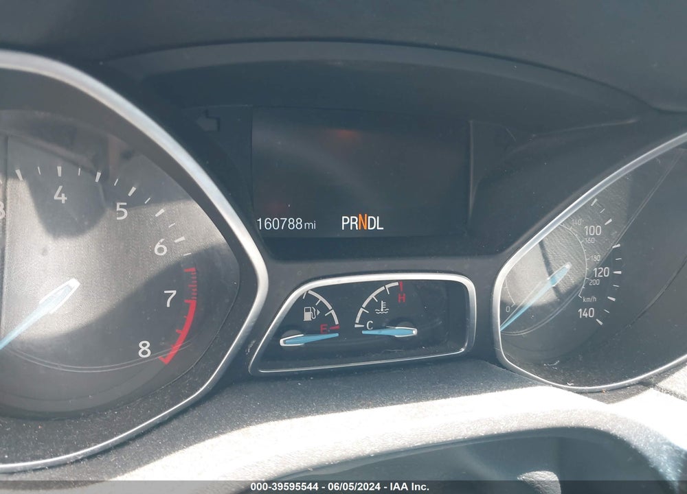 2015 FORD FOCUS SE VIN: 1FADP3F27FL329444