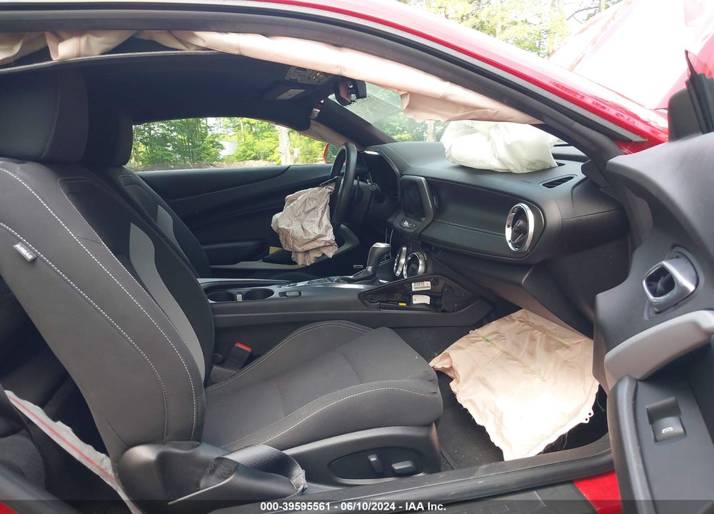 2021 CHEVROLET CAMARO RWD 1LT VIN: 1G1FB1RS5M0113097