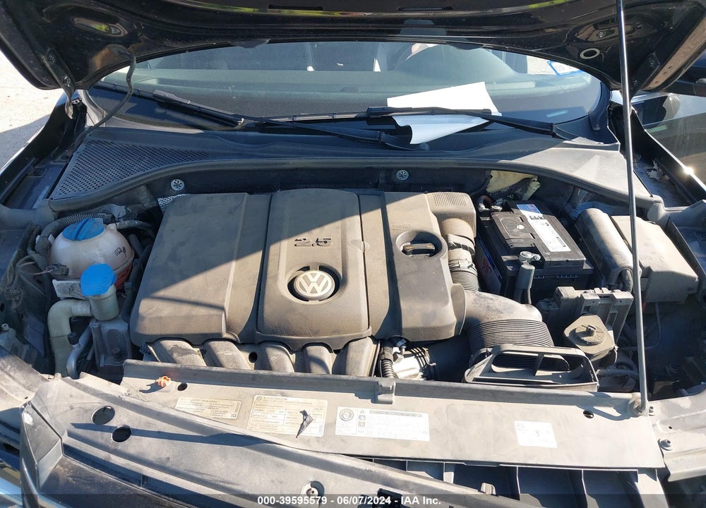 2012 VOLKSWAGEN PASSAT 2.5L SE VIN: 1VWBH7A34CC108494