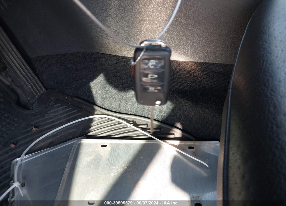 2012 VOLKSWAGEN PASSAT 2.5L SE VIN: 1VWBH7A34CC108494