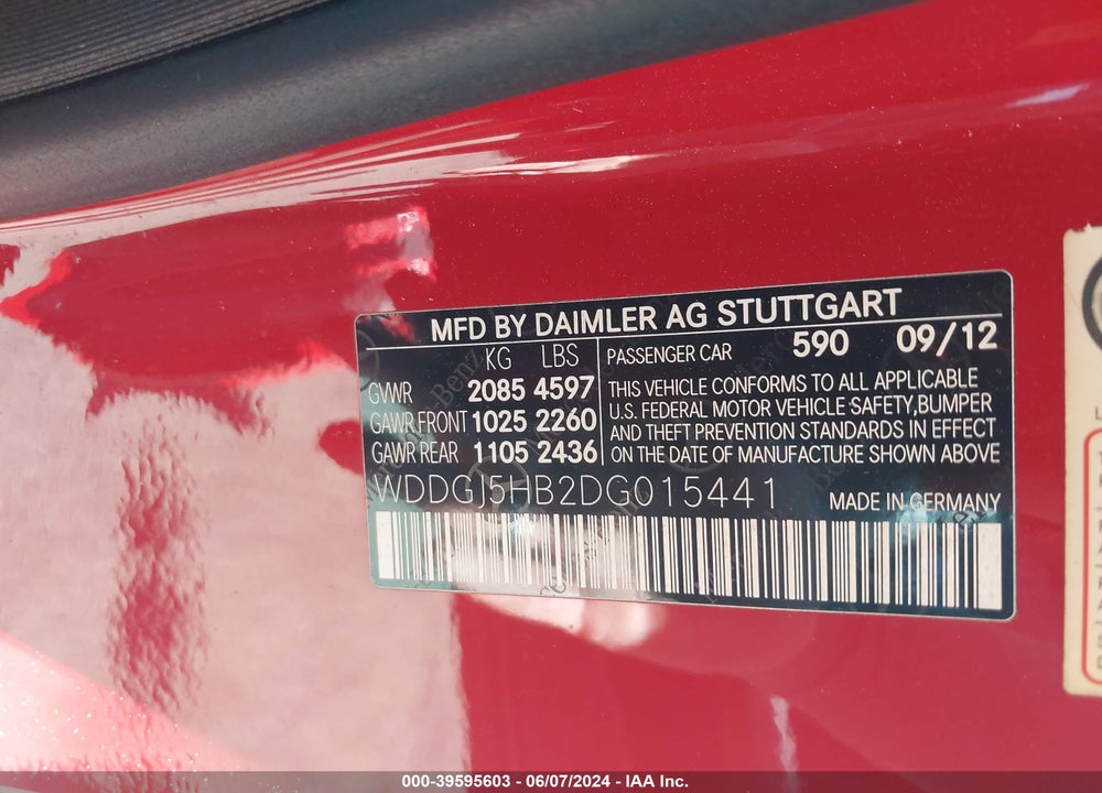 2013 MERCEDES-BENZ C 350 SPORT VIN: WDDGJ5HB2DG015441