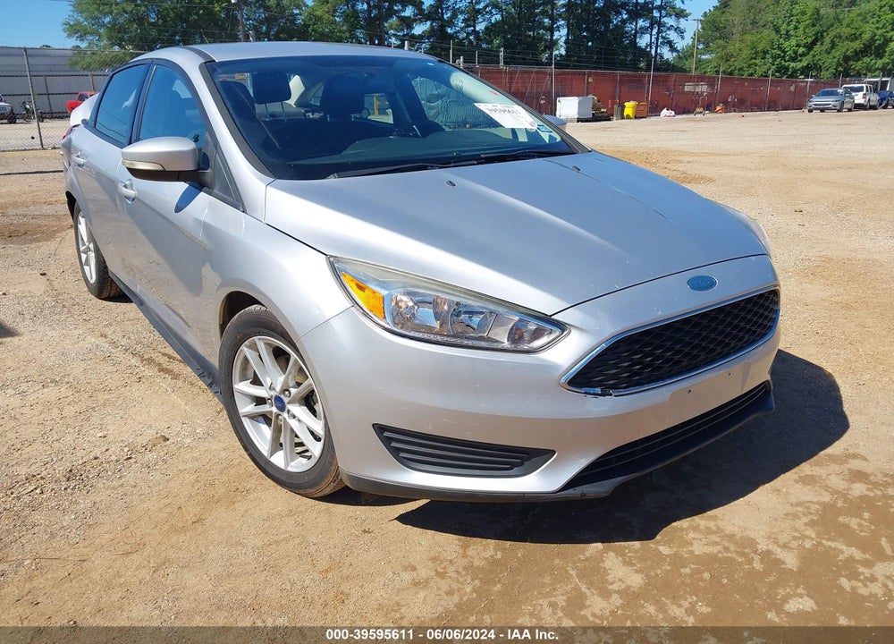 2017 FORD FOCUS SE VIN: 1FADP3F24HL320235