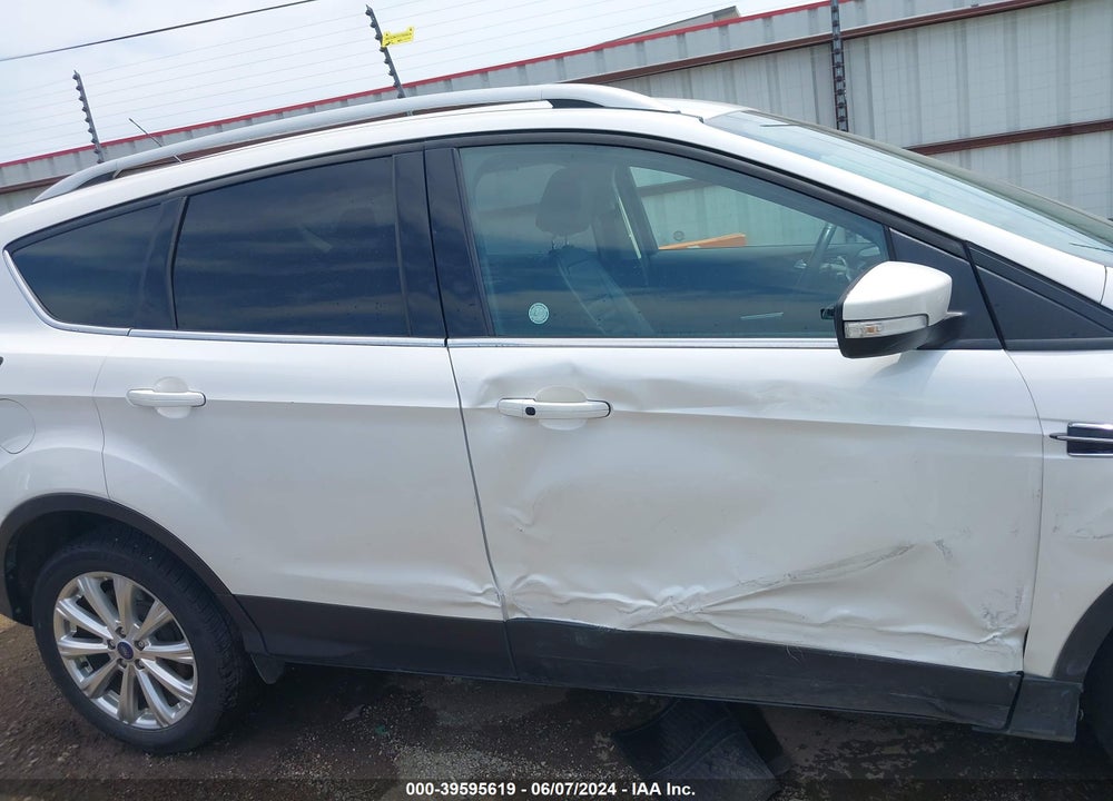 2017 FORD ESCAPE TITANIUM VIN: 1FMCU0J90HUC99486