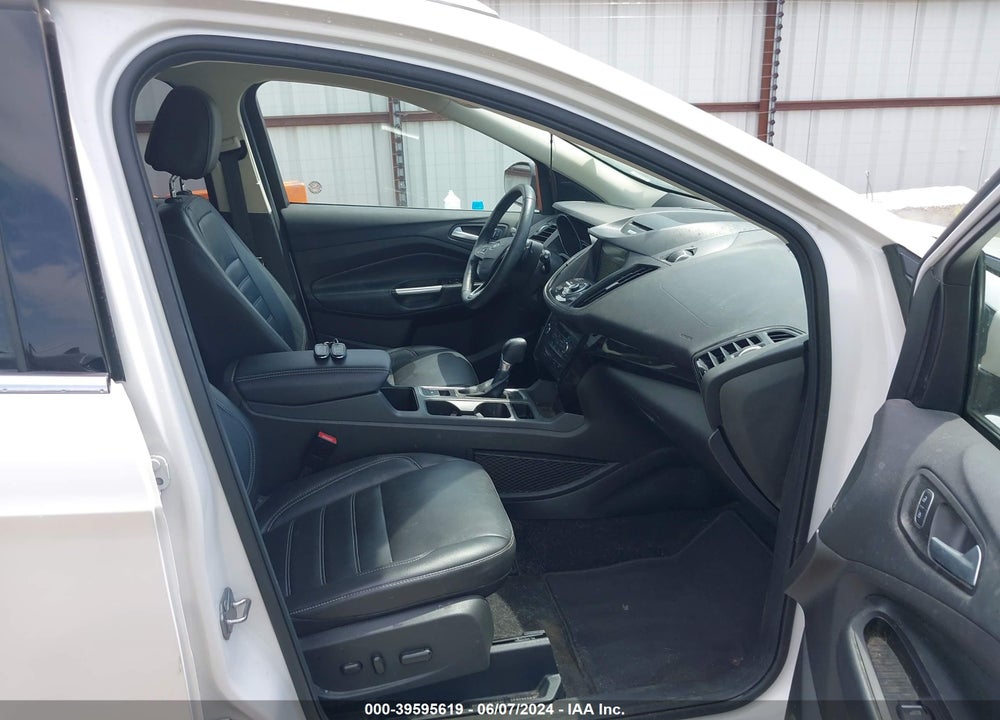 2017 FORD ESCAPE TITANIUM VIN: 1FMCU0J90HUC99486