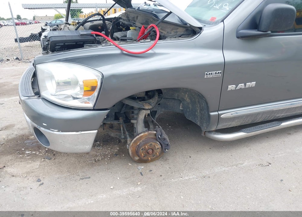 2008 DODGE RAM 1500 SLT VIN: 1D7HU182X8S542828